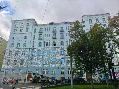 Продается 5-комн. квартира, 176,2 м²