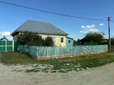 Продается 1-этажный дом, 100 м²