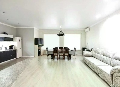 Сдается 1-этажный дом, 150 м²