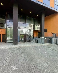 Продается торговая площадь, 159,5 м²