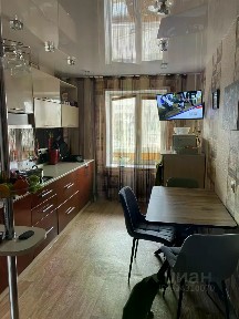 Продается 4-комн. квартира, 92 м²
