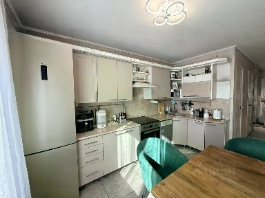 Продается 1-комн. квартира, 42,2 м²