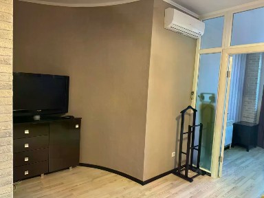 Продается 1-комн. квартира, 56 м²
