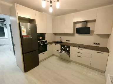 Сдается 4-комн. квартира, 125 м²