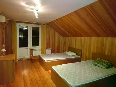 Продается 3-этажный дом, 488,6 м²