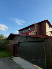 Продается 3-этажный дом, 256 м²