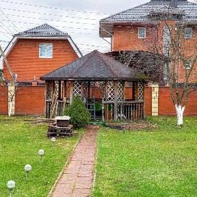 Продается 3-этажный дом, 377 м²