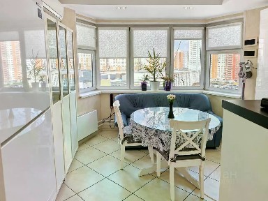 Продается 2-комн. квартира, 60 м²