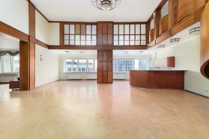 Продается многокомнатная квартира, 316,7 м²