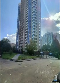 Продается 4-комн. квартира, 150,4 м²