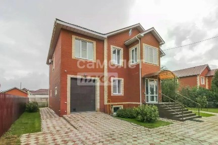 Продается 2-этажный коттедж, 320 м²