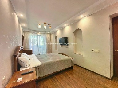 Сдается 2-комн. квартира, 65 м²