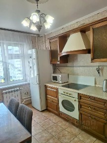Продается 3-комн. квартира, 72 м²