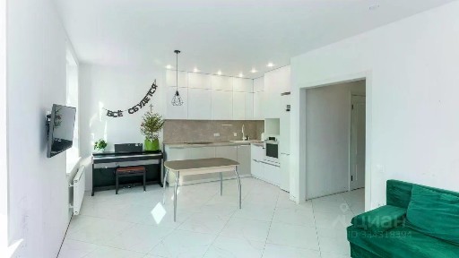 Продается 2-комн. квартира, 75,7 м²