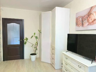Продается 4-комн. квартира, 119,9 м²