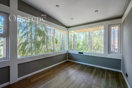 Продается 2-этажный дом, 333 м²