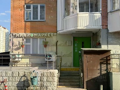 Продается торговая площадь, 102,2 м²