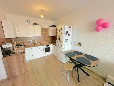 Продается 2-комн. квартира, 61 м²