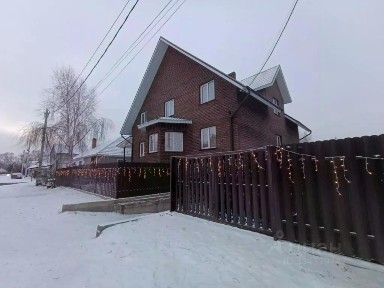 Продается 3-этажный дом, 405 м²