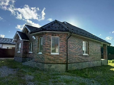 Продается 1-этажный коттедж, 114 м²