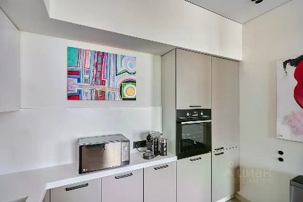 Продаются 3-комн. апартаменты, 78 м²