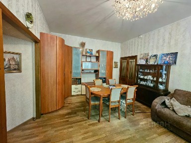 Продается 4-комн. квартира, 88 м²