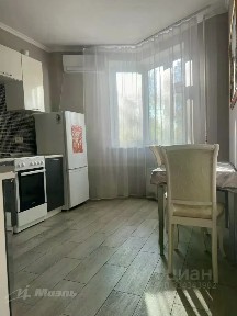 Продается 1-комн. квартира, 37,3 м²