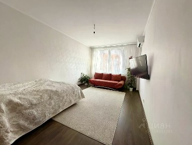 Продается 1-комн. квартира, 43 м²