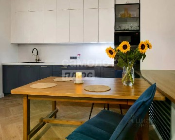 Продаются 3-комн. апартаменты, 68 м²