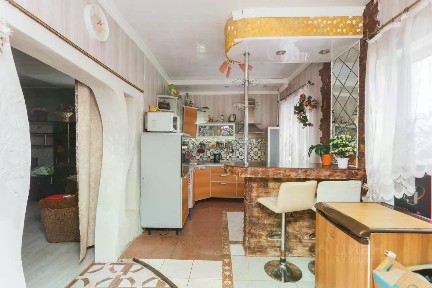 Продается 2-этажный дом, 200 м²