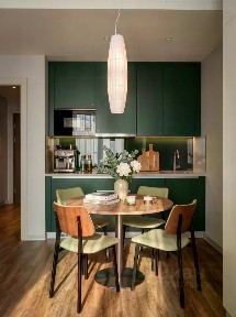 Продаются 2-комн. апартаменты, 91 м²