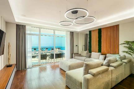 Продается 2-комн. квартира, 106,3 м²