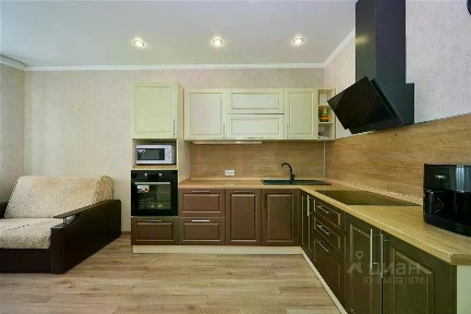 Продается 2-комн. квартира, 73 м²