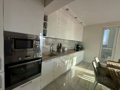 Продается 2-комн. квартира, 70 м²