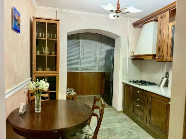 Продается 2-комн. квартира, 52 м²