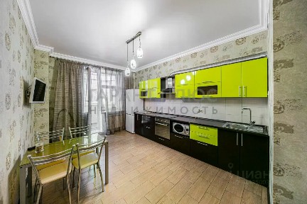 Сдается 2-комн. квартира, 95 м²