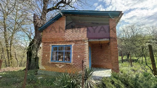 Продается 2-этажный дом, 67 м²