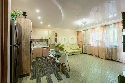 Продается 3-комн. квартира, 69,7 м²