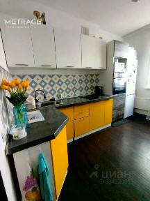 Продается 2-комн. квартира, 58,4 м²
