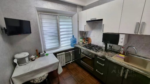 Продается 4-комн. квартира, 58 м²