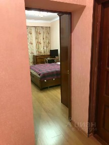Продается 1/2 квартиры, 145,8/71,3/22,8 м²