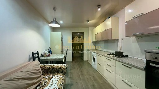 Продается 1-комн. квартира, 51,6 м²