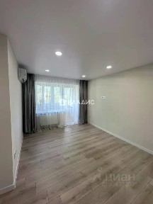 Продается 2-комн. квартира, 42,8 м²