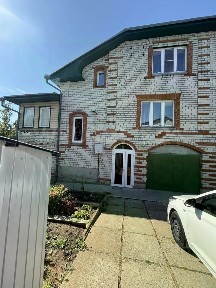 Продается 3-этажный таунхаус, 124,3 м²