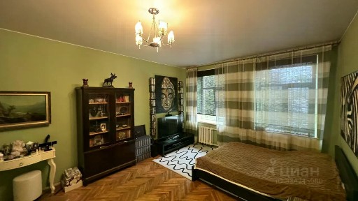 Продается 4-комн. квартира, 97,2 м²