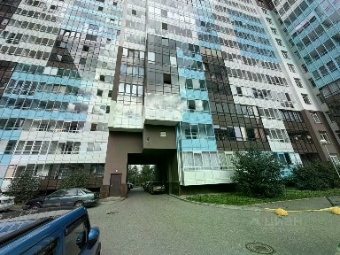 Санкт-Петербург, р-н Приморский, Коломяги, аллея Арцеуловская, 23к1