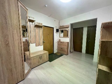 Продается 2-комн. квартира, 65,6 м²