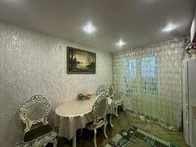 Продается 4-комн. квартира, 99 м²
