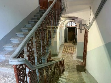 Продается 4-комн. квартира, 135,2 м²