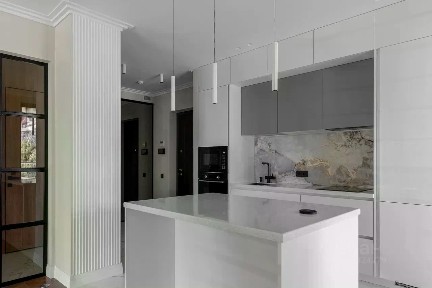 Продаются 1-комн. апартаменты, 64 м²